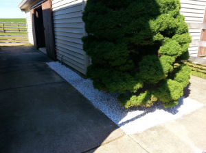 Barn white stone 2