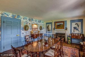 HR8610449 - Dining Room